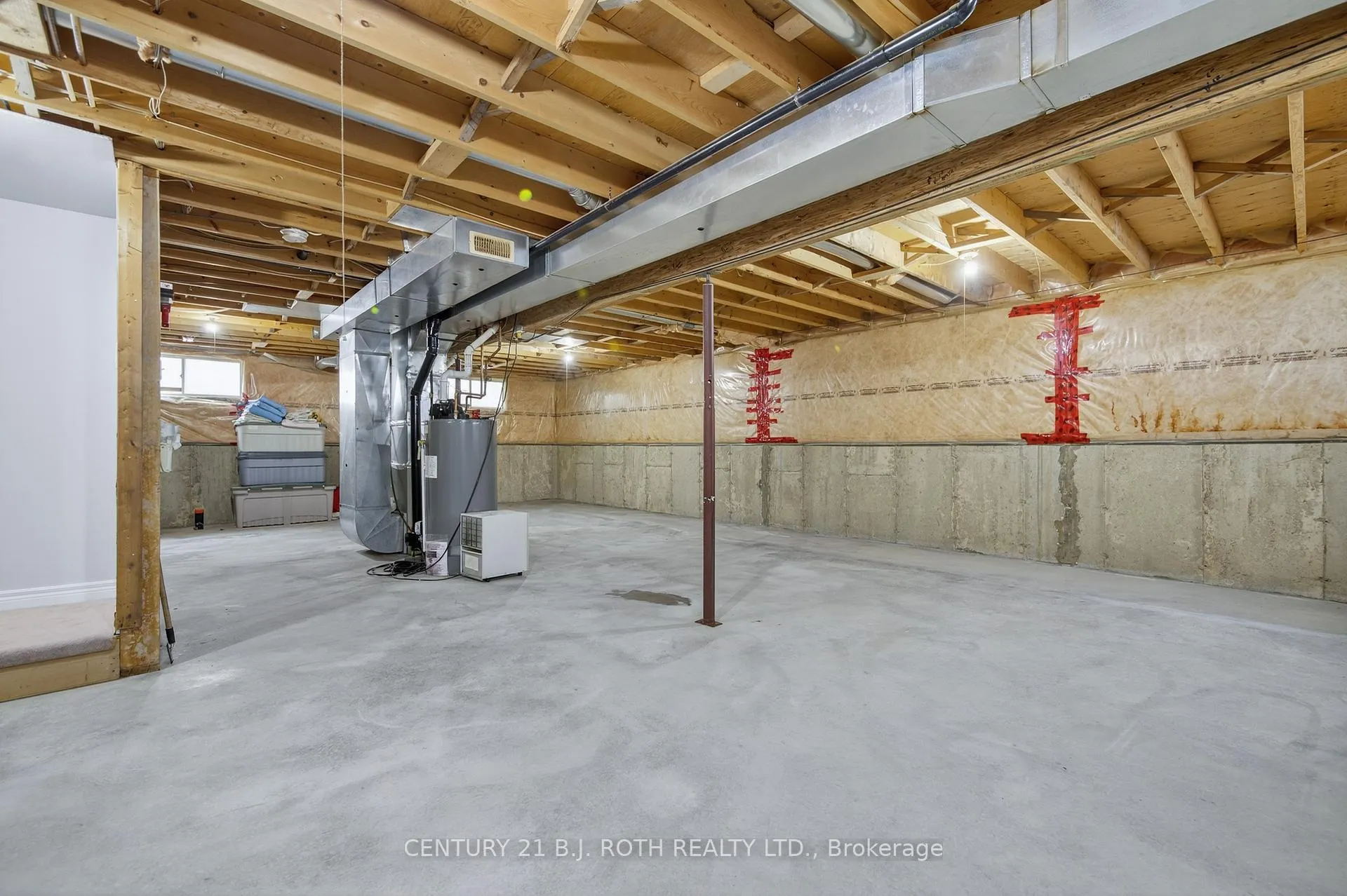Photo 38 of 655 Glen Cedar Crescent, Innisfil, Rural Innisfil — HOMEH