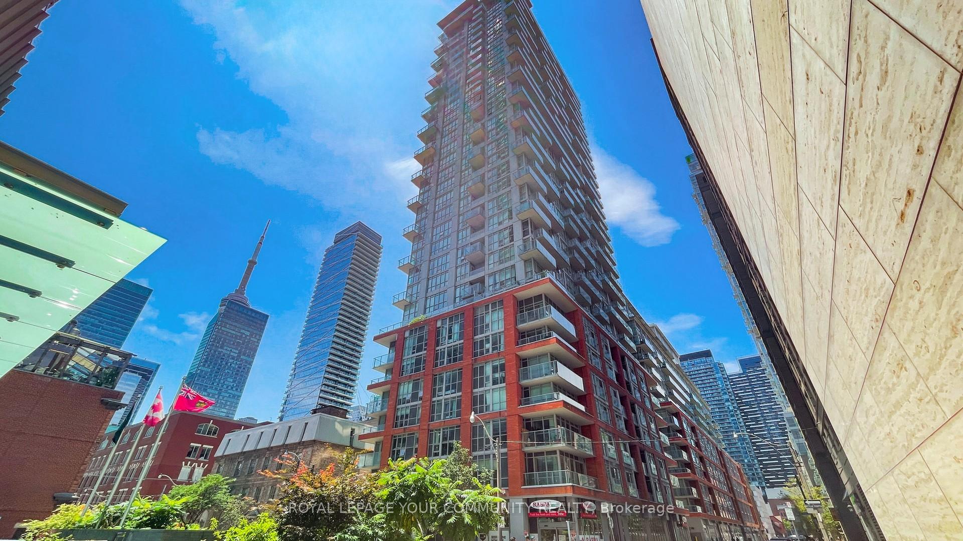 Photo 5 of Unit 2305, 126 Simcoe Street, Toronto, Waterfront Communities — HOMEH