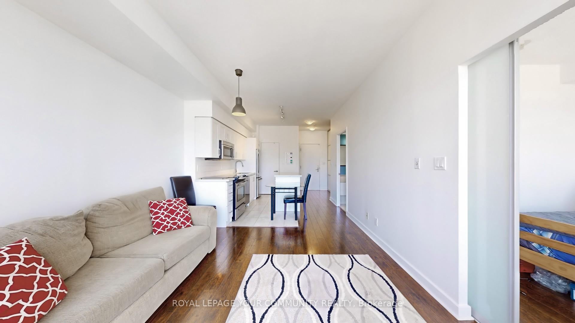 Photo 8 of Unit 2305, 126 Simcoe Street, Toronto, Waterfront Communities — HOMEH
