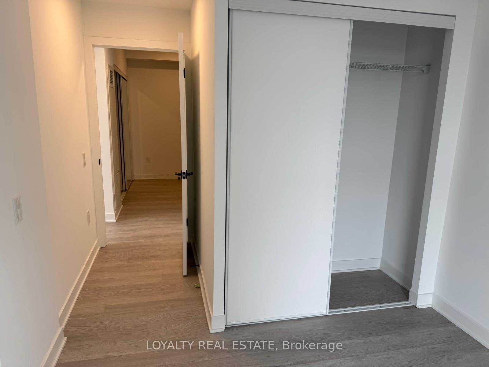 Photo 4 of Unit 307, 2782 Barton Street E, Hamilton, Riverdale — HOMEH