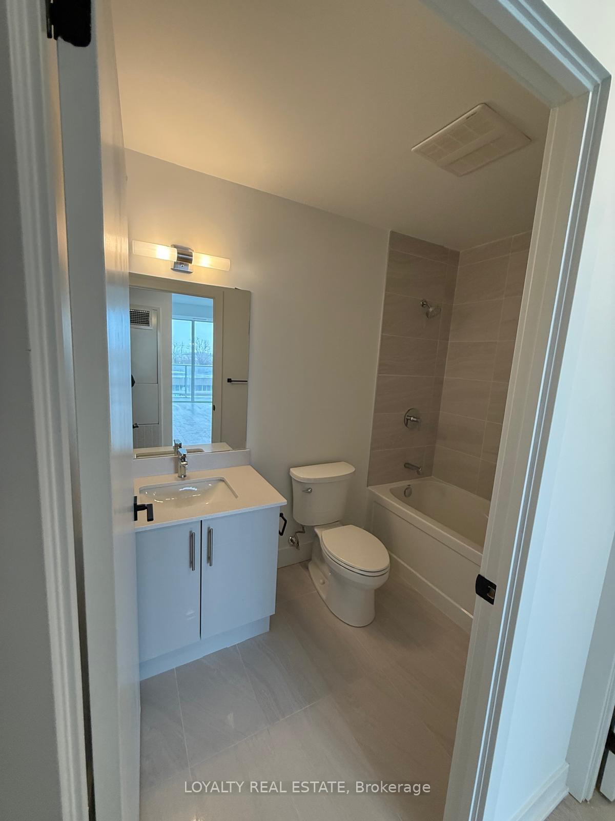 Photo 16 of Unit 307, 2782 Barton Street E, Hamilton, Riverdale — HOMEH