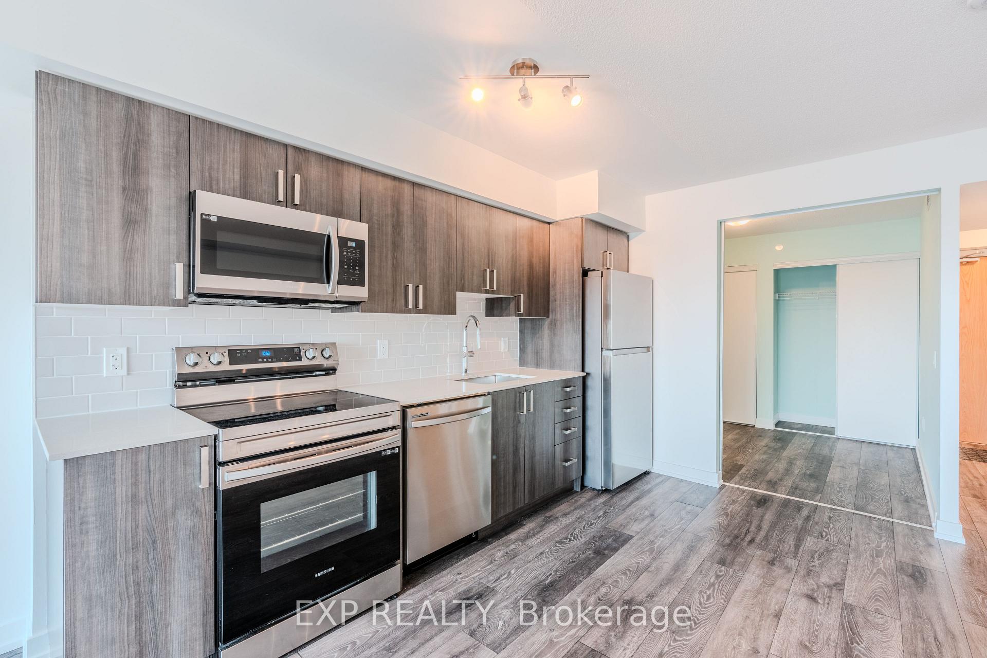 Photo 6 of Unit 502, 1455 Celebration Drive, Pickering, Bay Ridges — HOMEH