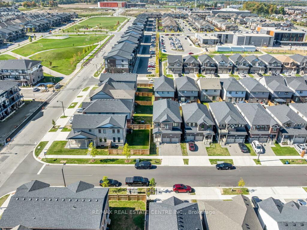 Photo 1 of 640 Florencedale Crescent, Kitchener — HOMEH
