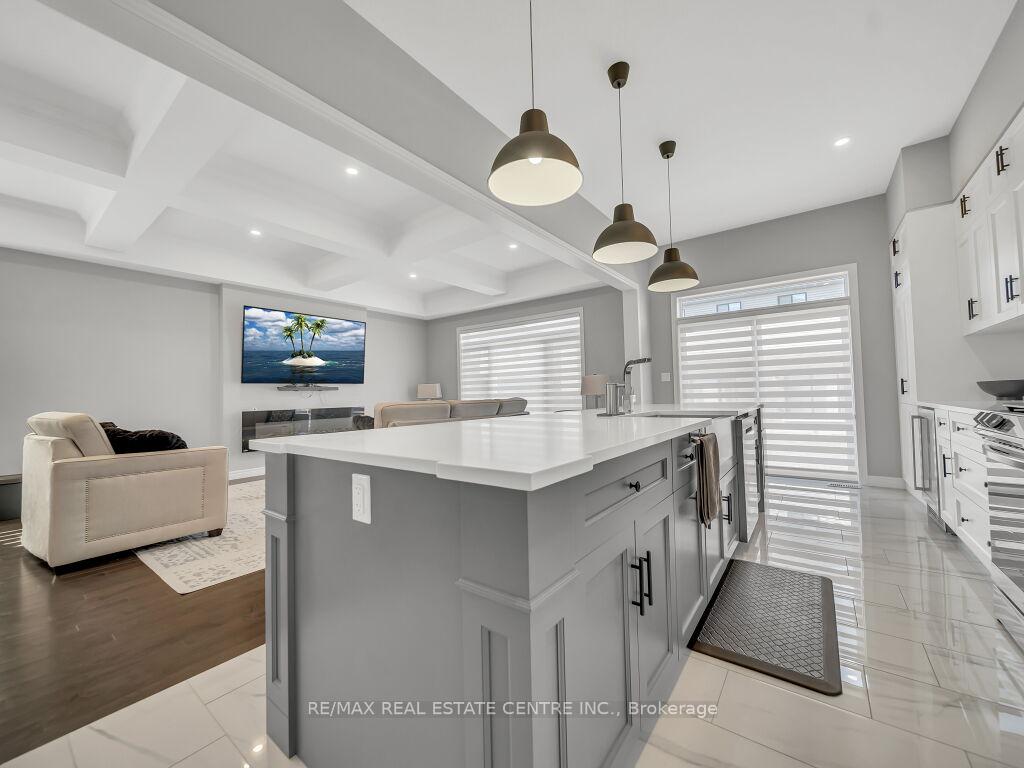 Photo 15 of 640 Florencedale Crescent, Kitchener — HOMEH