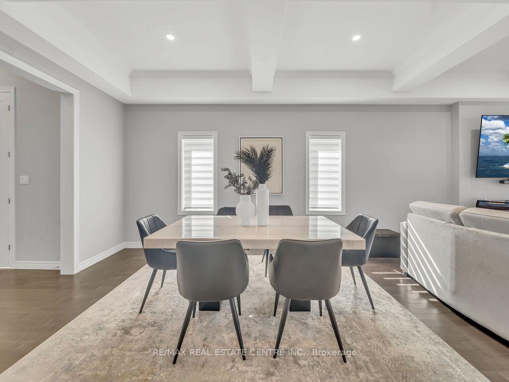 Photo 16 of 640 Florencedale Crescent, Kitchener — HOMEH