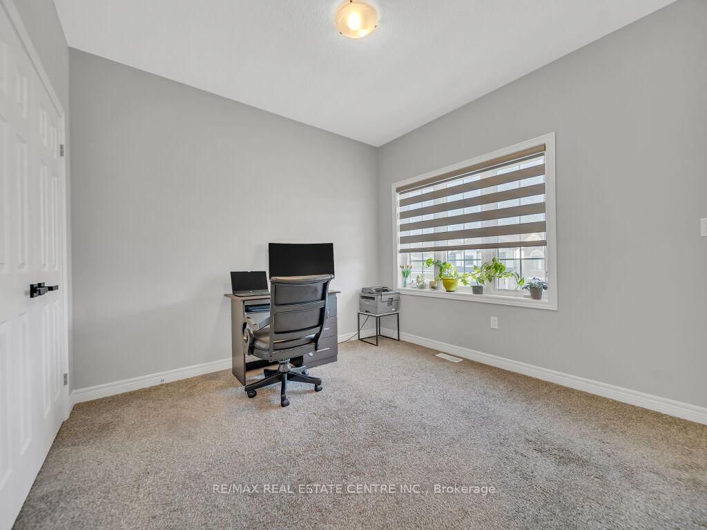Photo 32 of 640 Florencedale Crescent, Kitchener — HOMEH