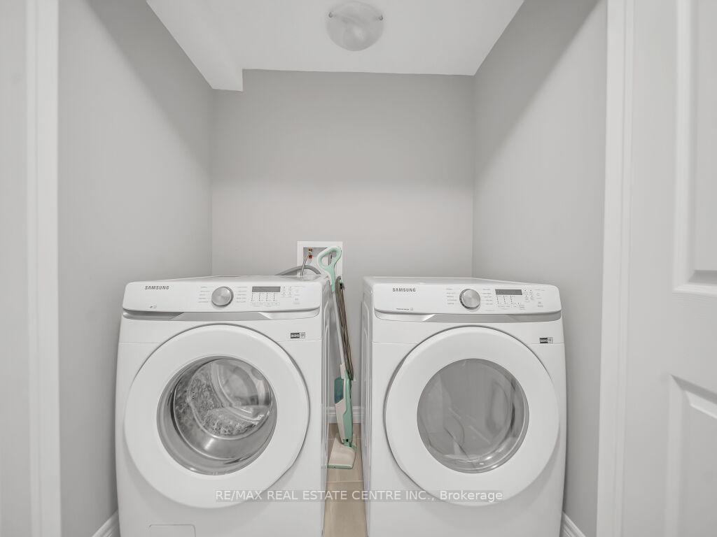 Photo 43 of 640 Florencedale Crescent, Kitchener — HOMEH