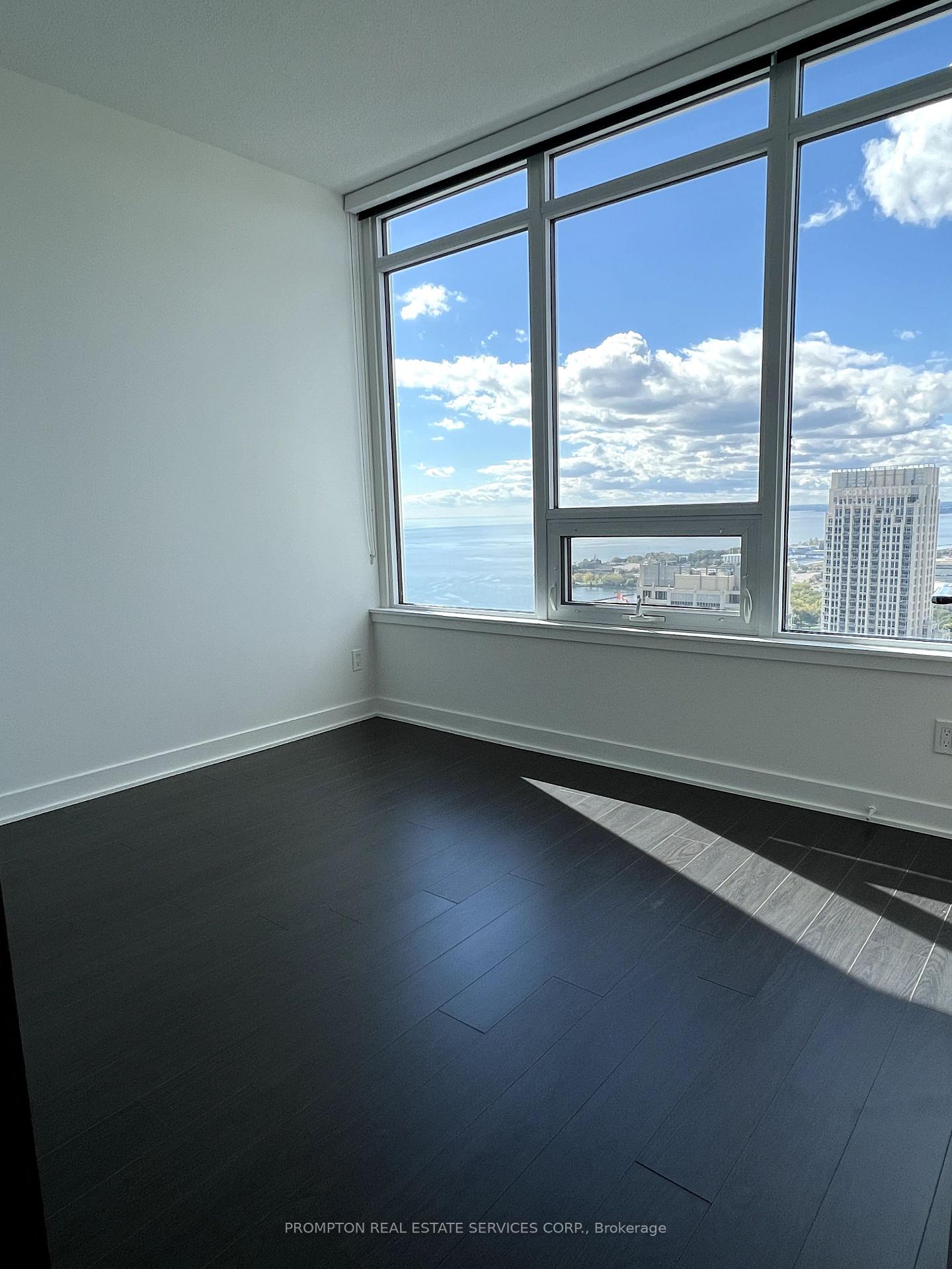 Photo 4 of Unit 4103, 19 Bathurst Street, Toronto, Waterfront Communities — HOMEH