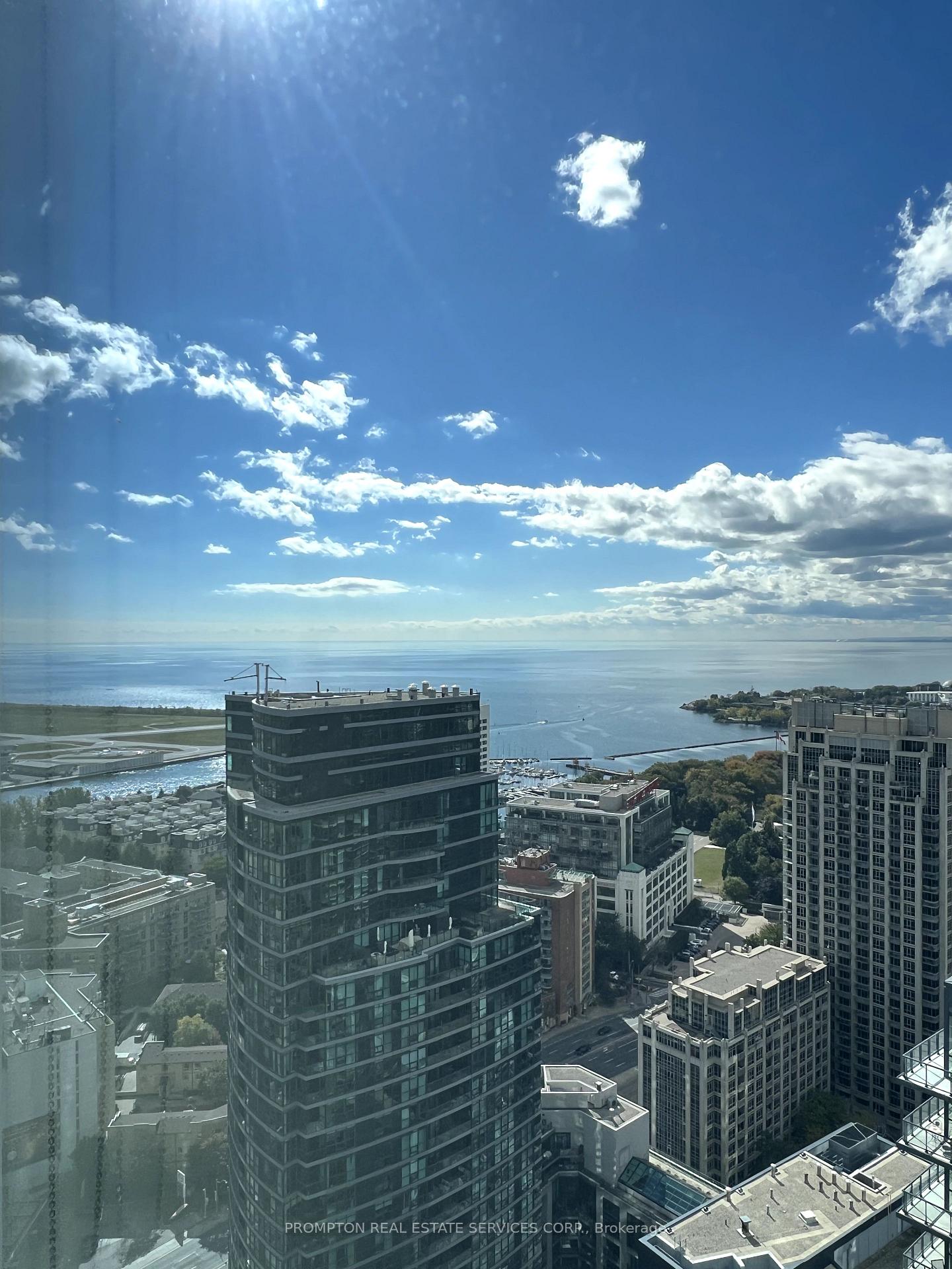 Photo 19 of Unit 4103, 19 Bathurst Street, Toronto, Waterfront Communities — HOMEH