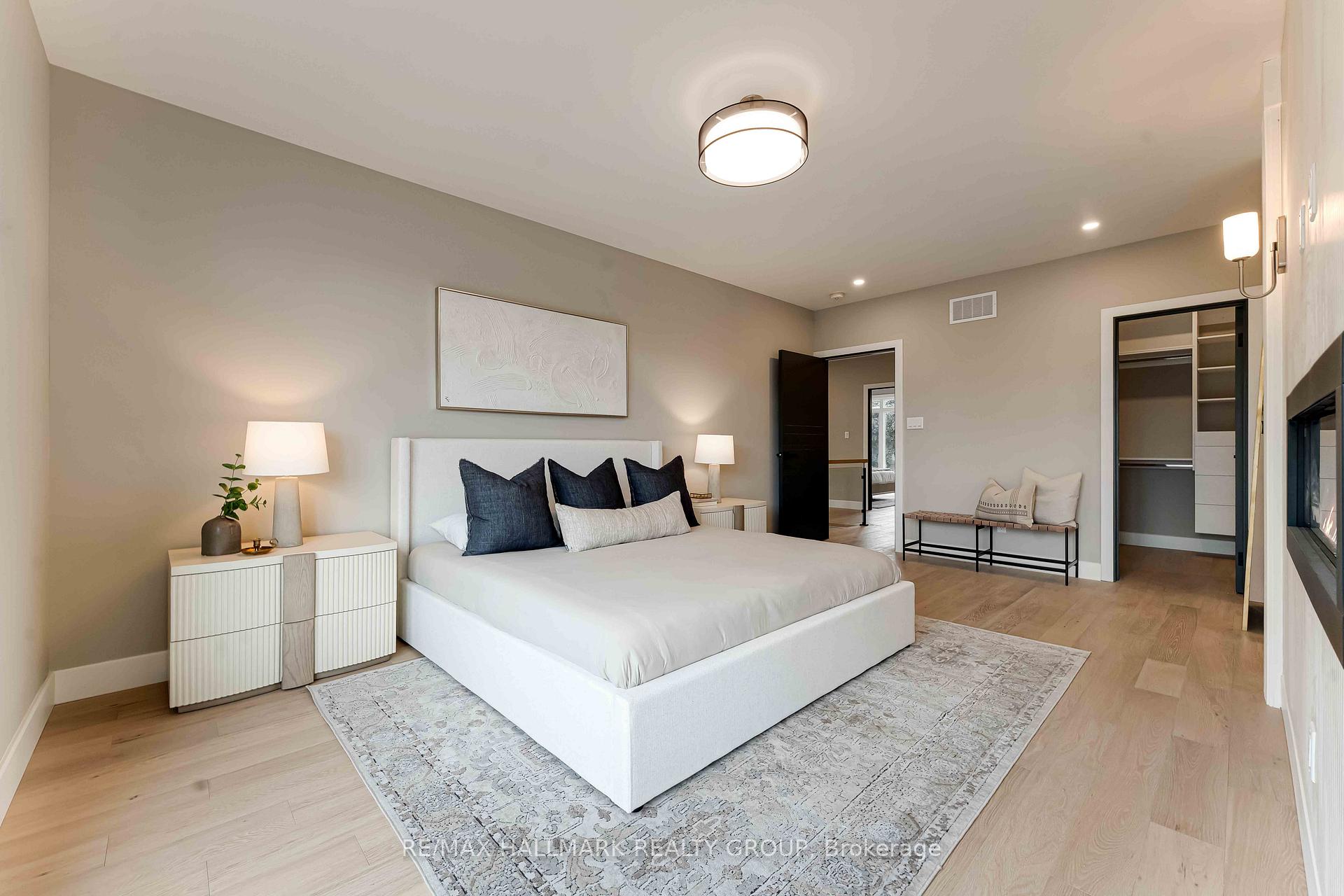 Photo 18 of 110 Theberge Private, Ottawa, Meadowlands/St. Claire Gardens — HOMEH