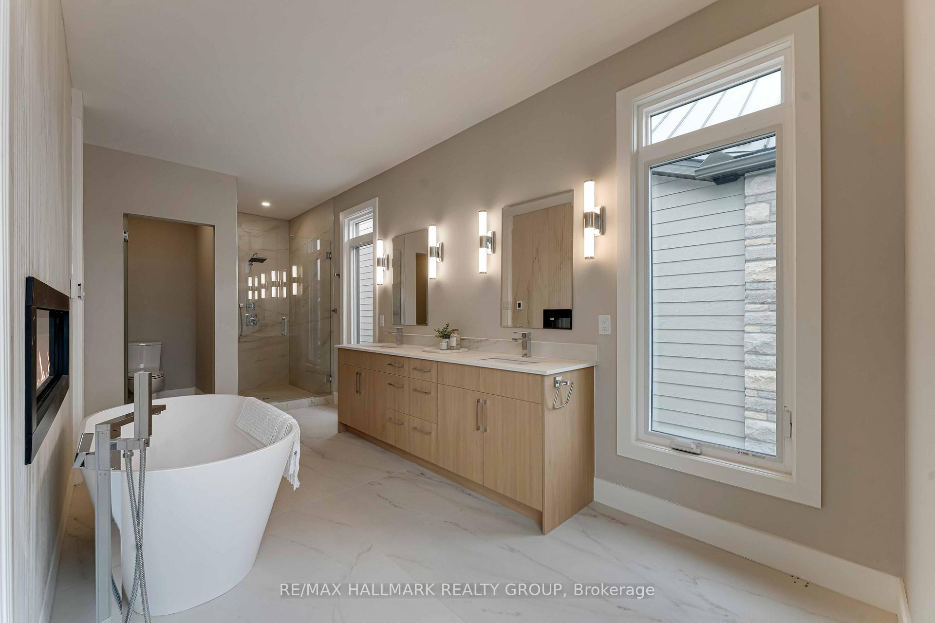 Photo 19 of 110 Theberge Private, Ottawa, Meadowlands/St. Claire Gardens — HOMEH
