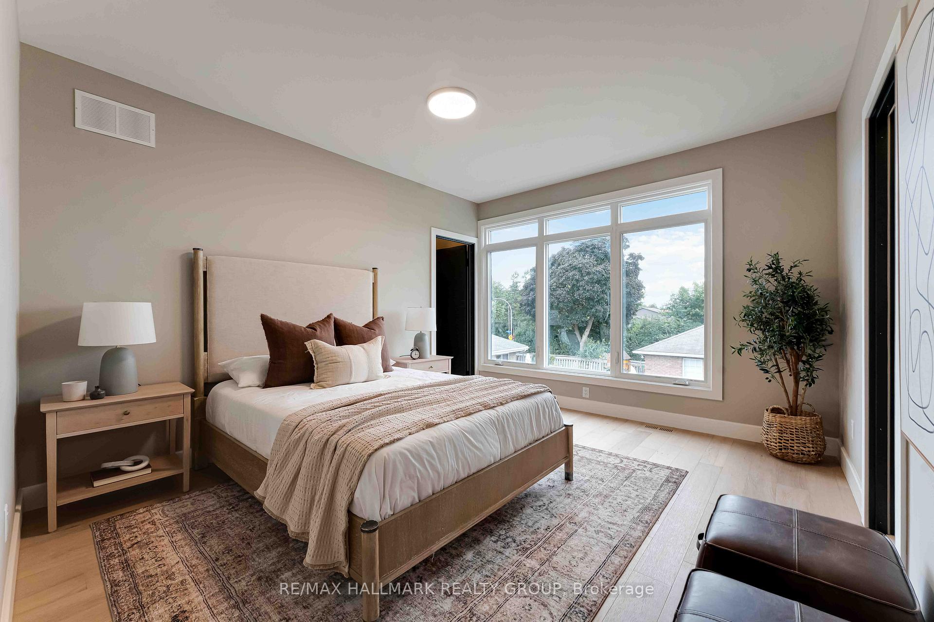 Photo 26 of 110 Theberge Private, Ottawa, Meadowlands/St. Claire Gardens — HOMEH