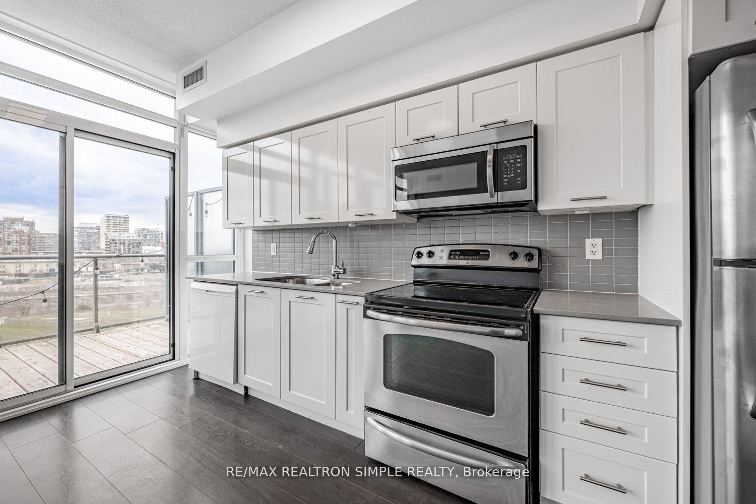 Photo 21 of Unit 926, 169 Fort York Boulevard, Toronto, Waterfront Communities — HOMEH