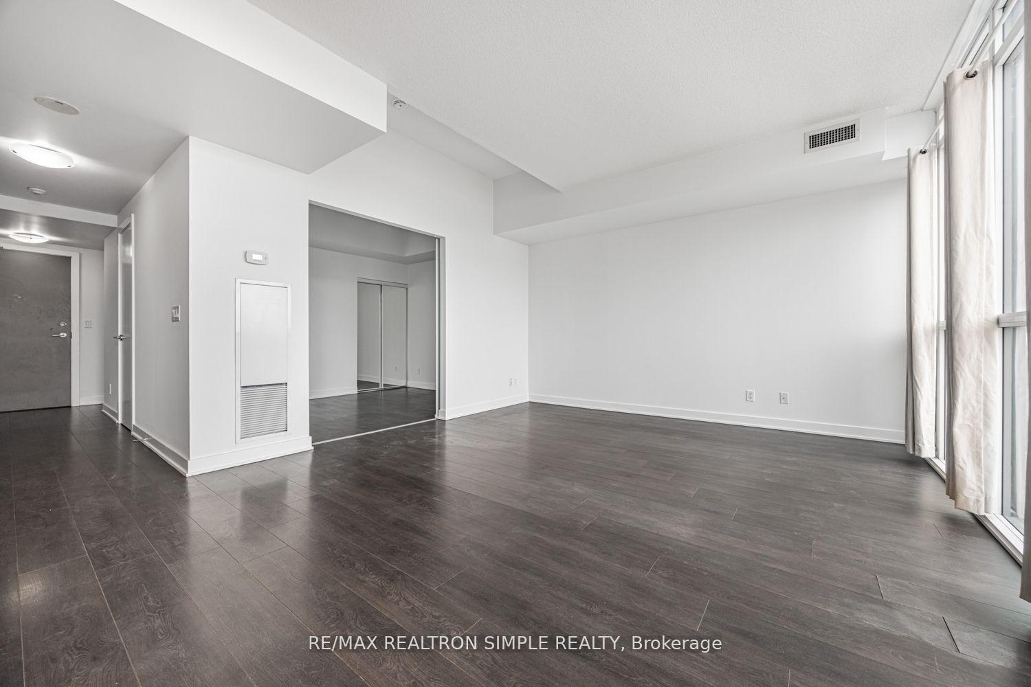 Photo 7 of Unit 926, 169 Fort York Boulevard, Toronto, Waterfront Communities — HOMEH