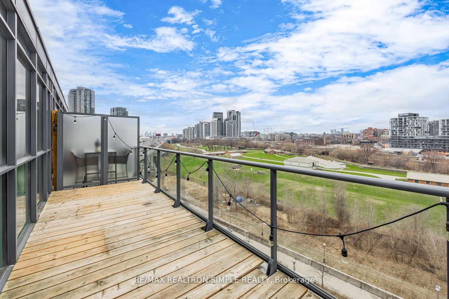 Photo 22 of Unit 926, 169 Fort York Boulevard, Toronto, Waterfront Communities — HOMEH