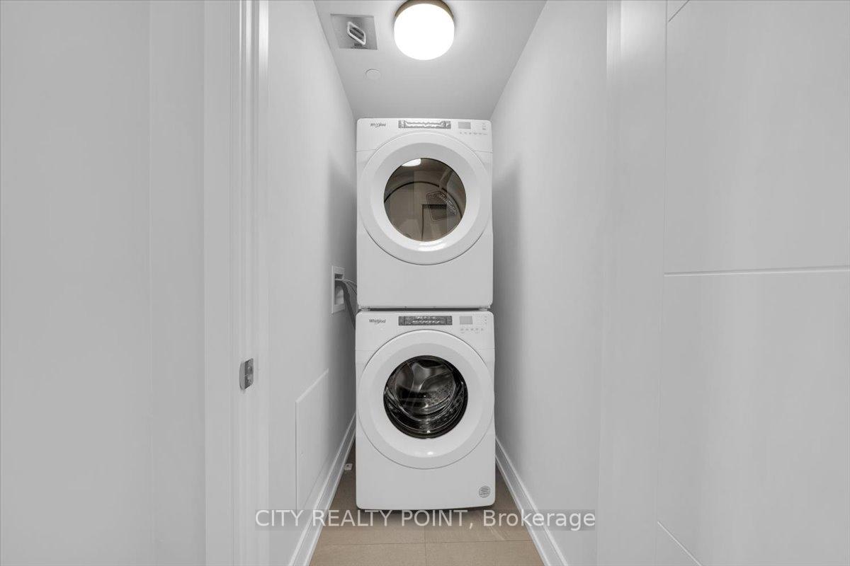 Photo 13 of Unit 315, 664 Spadina Avenue, Toronto, University — HOMEH