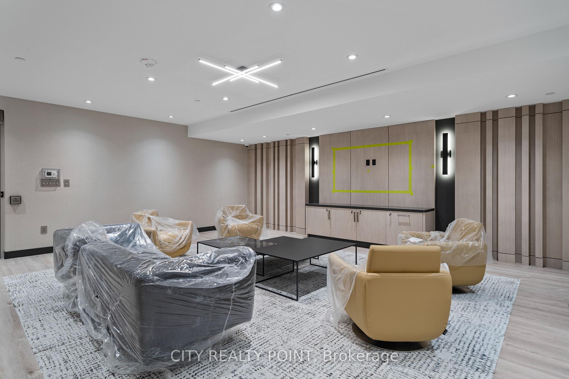 Photo 17 of Unit 315, 664 Spadina Avenue, Toronto, University — HOMEH