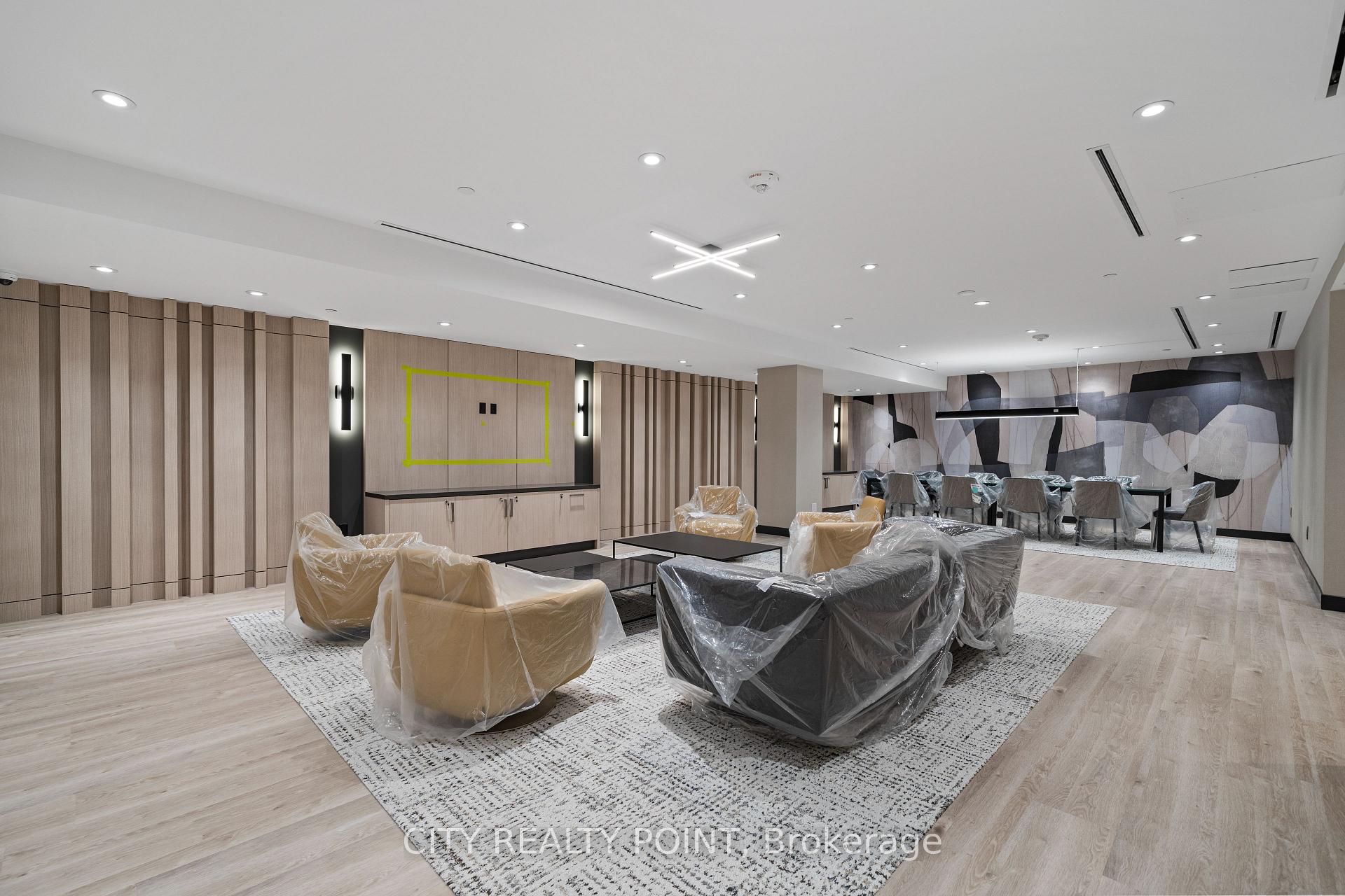 Photo 31 of Unit 315, 664 Spadina Avenue, Toronto, University — HOMEH