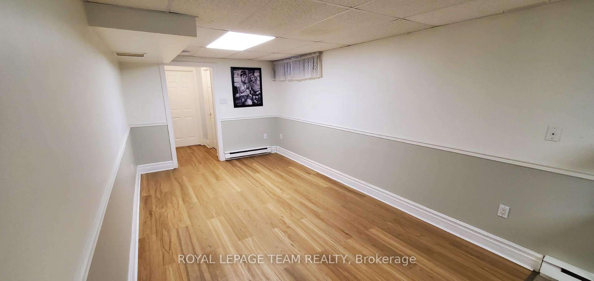 Photo 2 of Unit B, 2064 River Road, Ottawa, Manotick East to Manotick Station — HOMEH