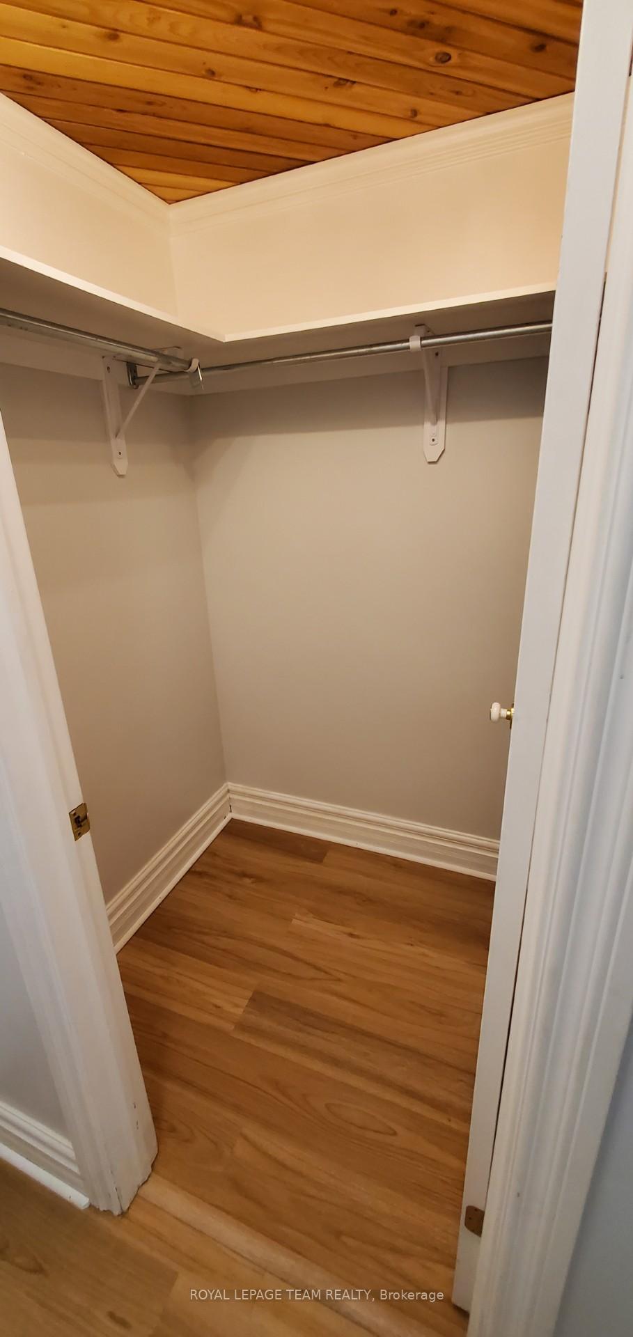 Photo 7 of Unit B, 2064 River Road, Ottawa, Manotick East to Manotick Station — HOMEH