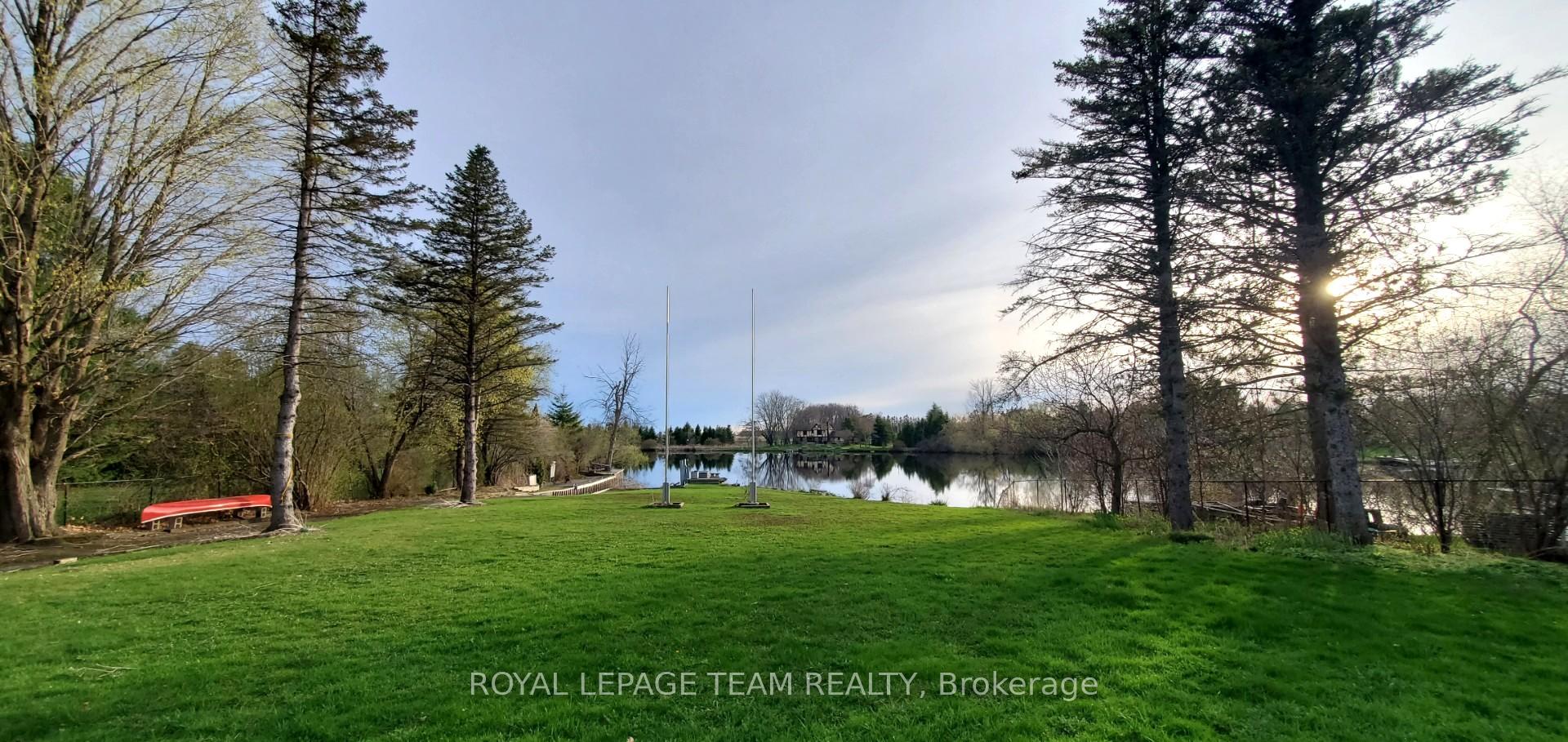 Photo 19 of Unit B, 2064 River Road, Ottawa, Manotick East to Manotick Station — HOMEH