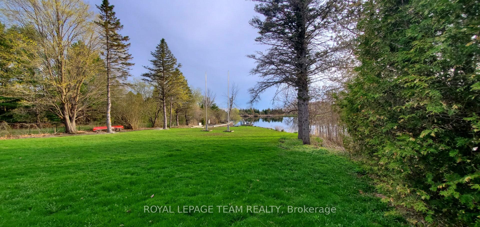 Photo 20 of Unit B, 2064 River Road, Ottawa, Manotick East to Manotick Station — HOMEH