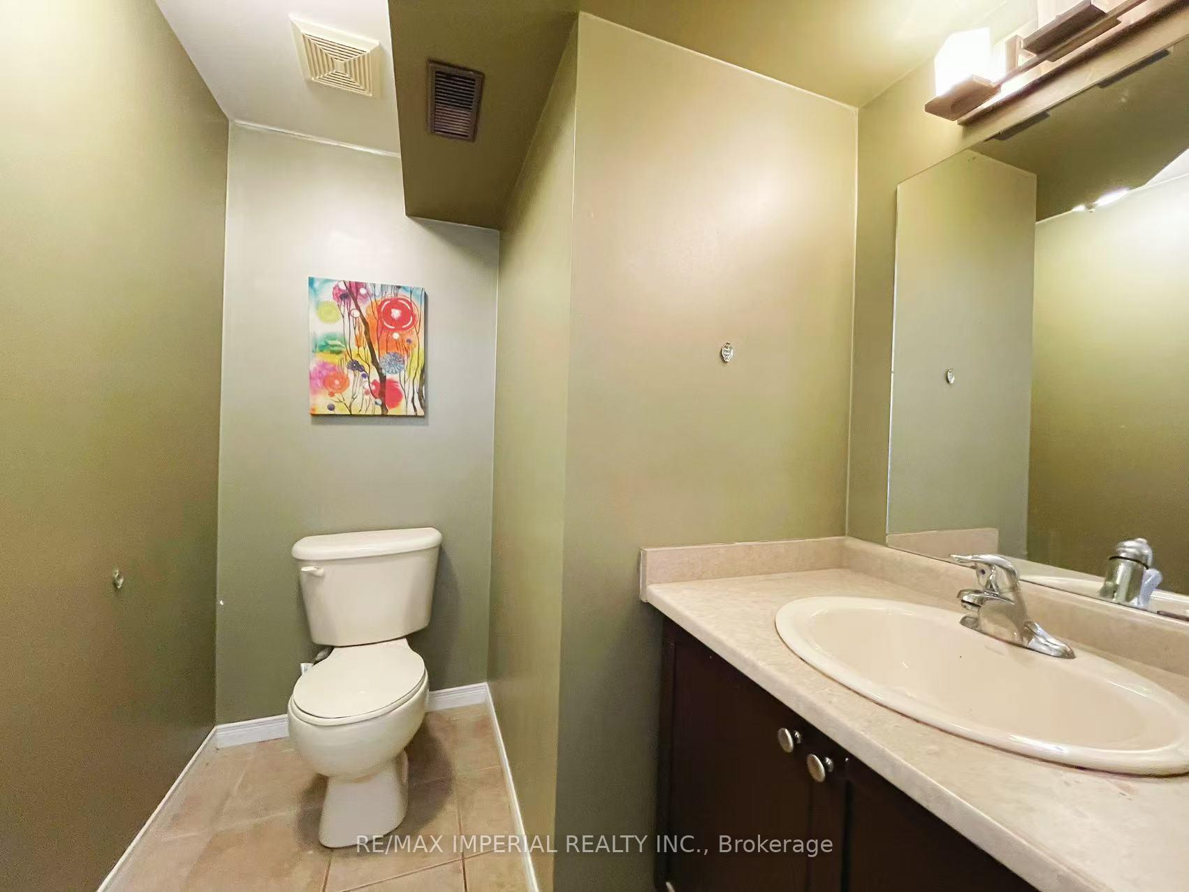 Photo 3 of Unit 11, 7 Southside Place, Hamilton, Mountview — HOMEH