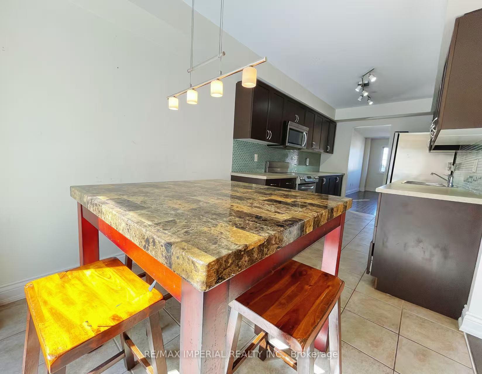 Photo 24 of Unit 11, 7 Southside Place, Hamilton, Mountview — HOMEH