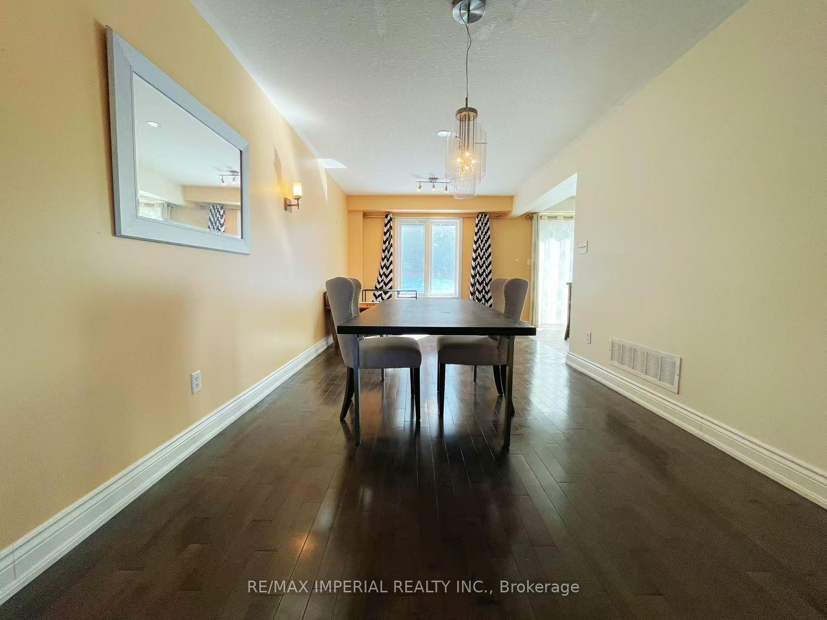 Photo 4 of Unit 11, 7 Southside Place, Hamilton, Mountview — HOMEH