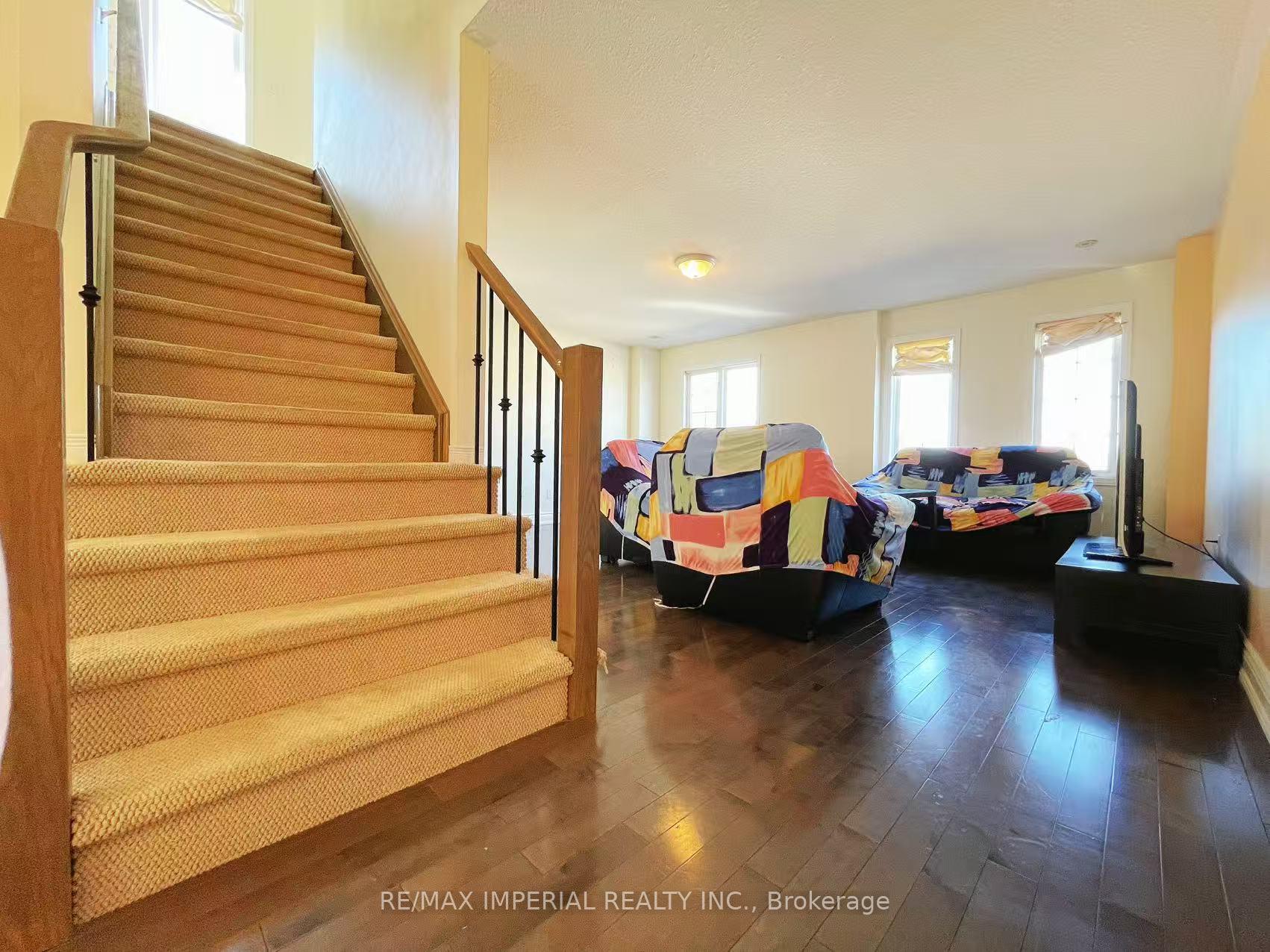 Photo 8 of Unit 11, 7 Southside Place, Hamilton, Mountview — HOMEH