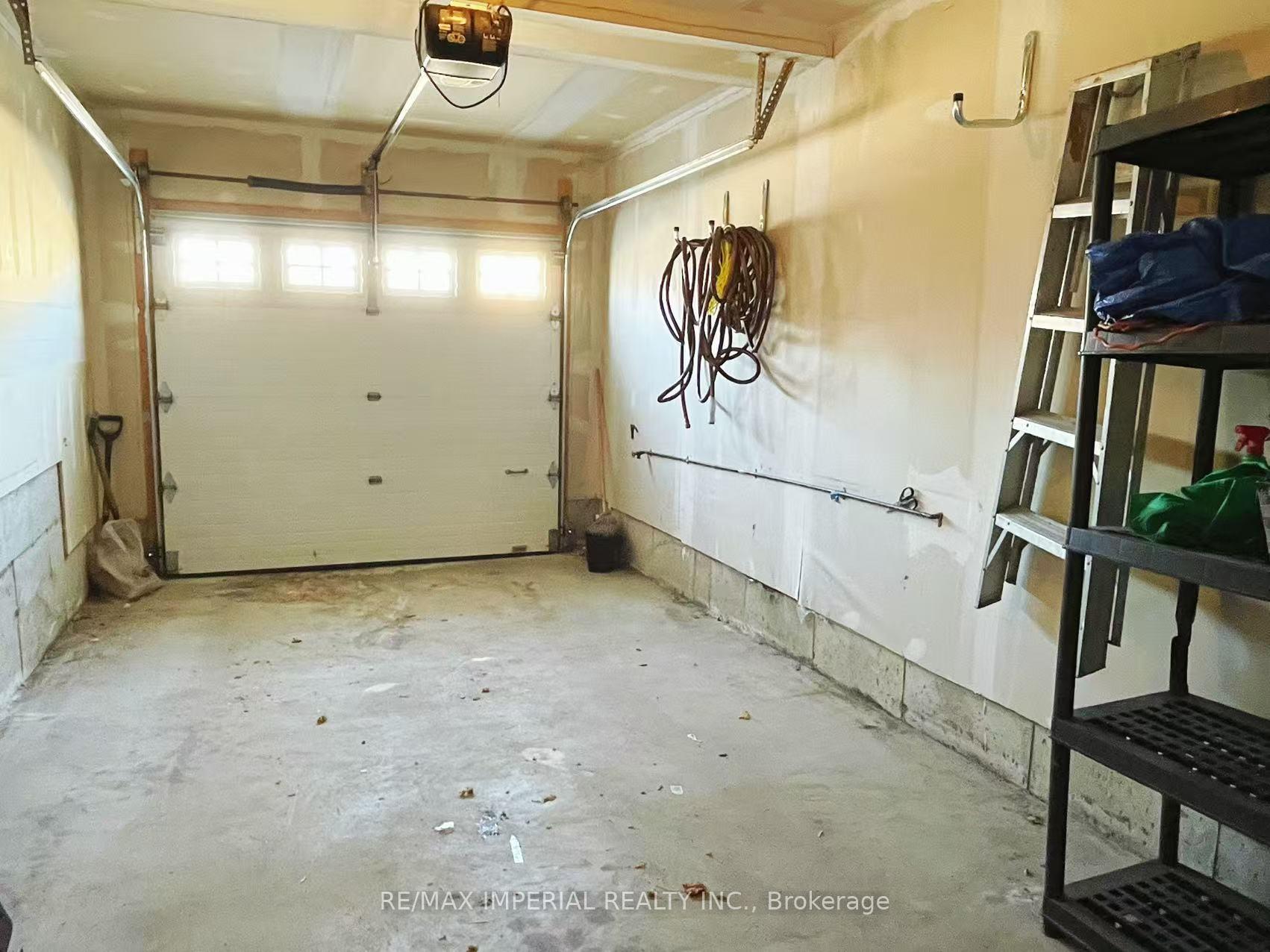 Photo 16 of Unit 11, 7 Southside Place, Hamilton, Mountview — HOMEH