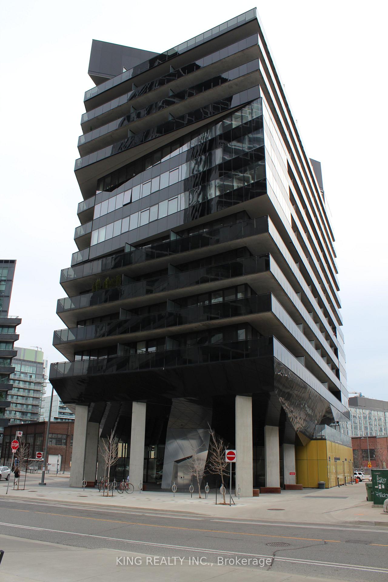 Front of Unit 910, 21 Lawren Harris Square