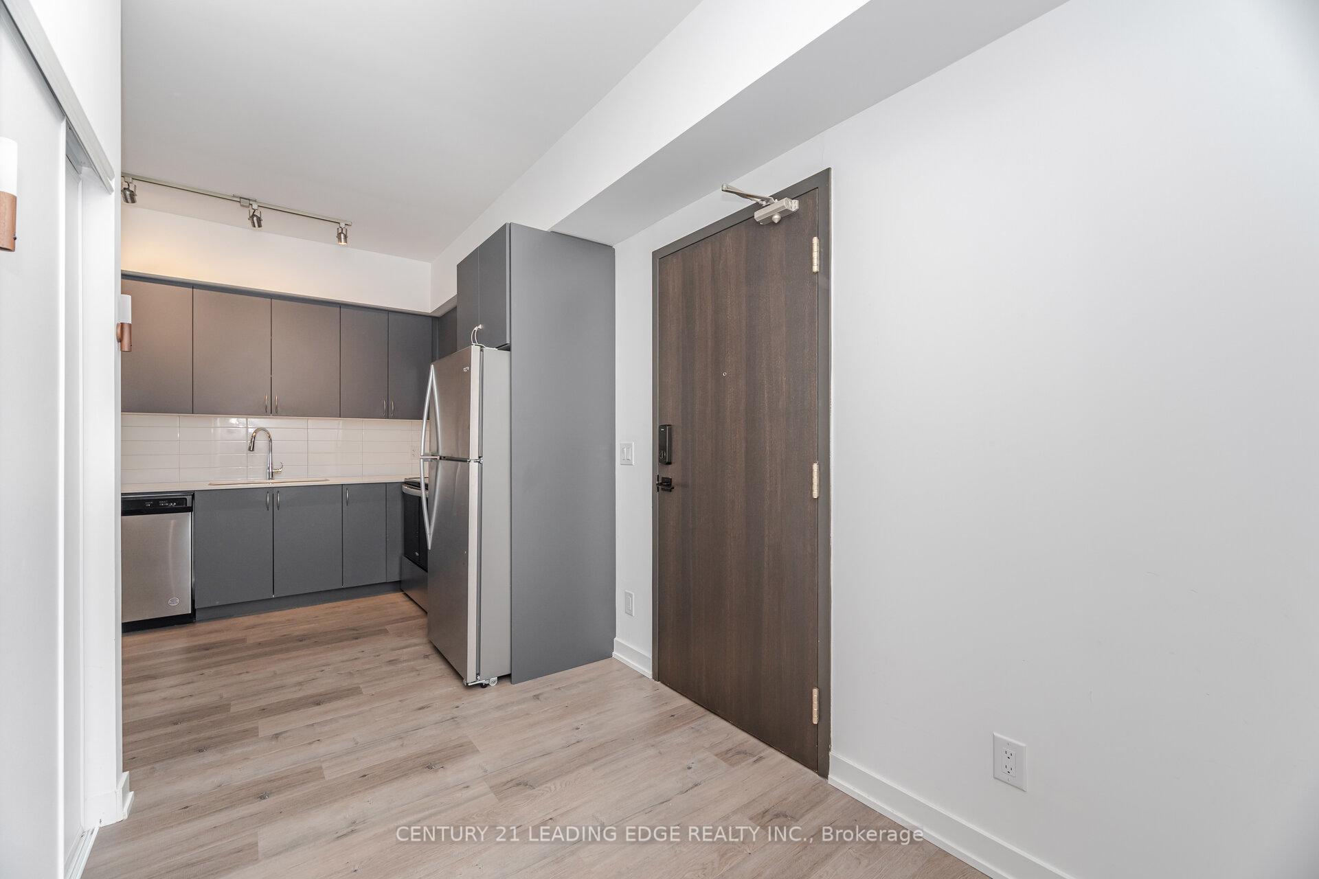 Photo 19 of Unit 613, 56 Lakeside Terrace, Barrie, Little Lake — HOMEH