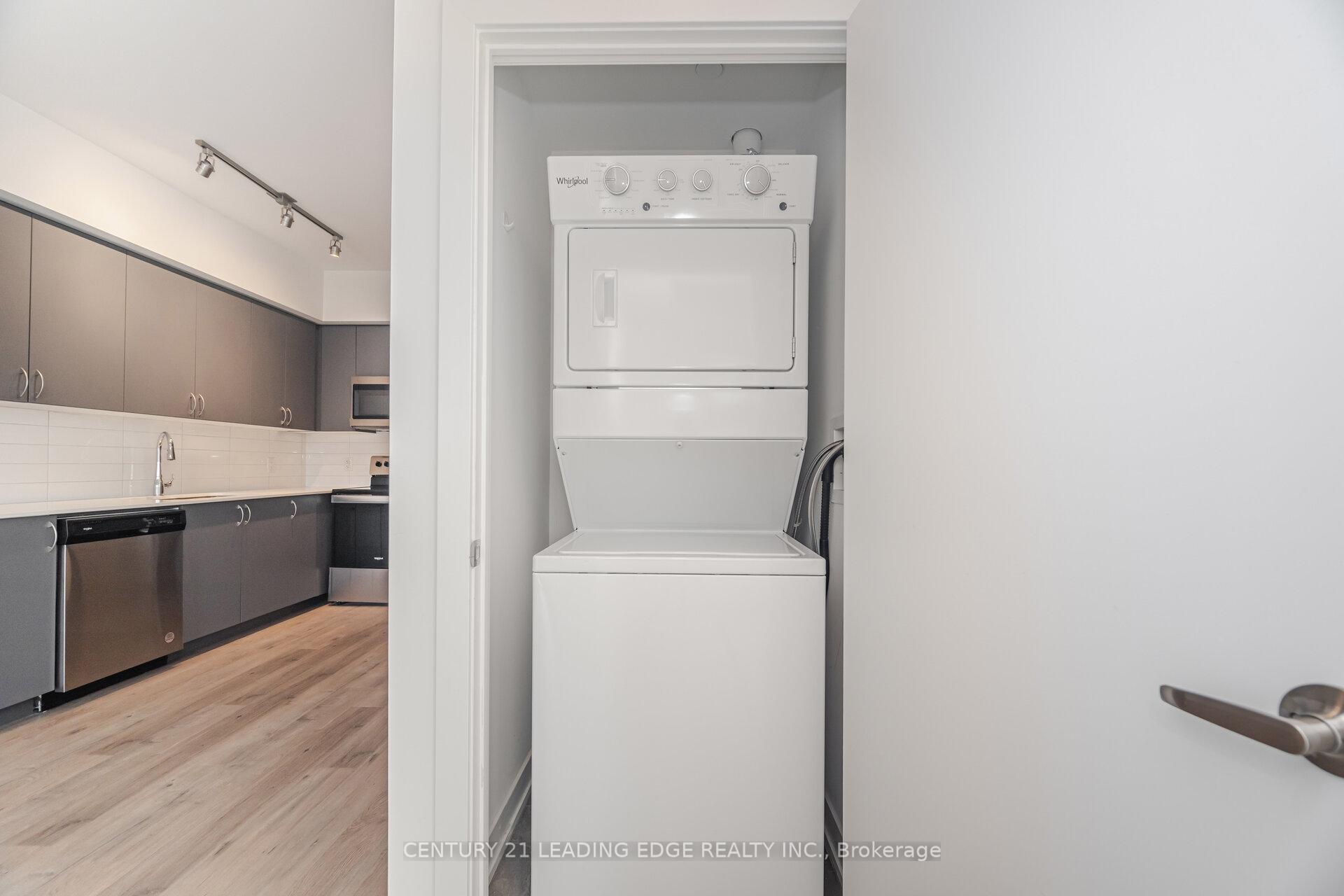 Photo 15 of Unit 613, 56 Lakeside Terrace, Barrie, Little Lake — HOMEH