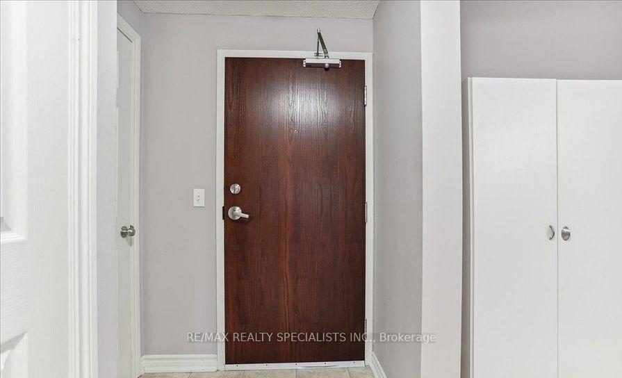 Photo 10 of Unit 203, 47 Caroline Street N, Hamilton, Central — HOMEH