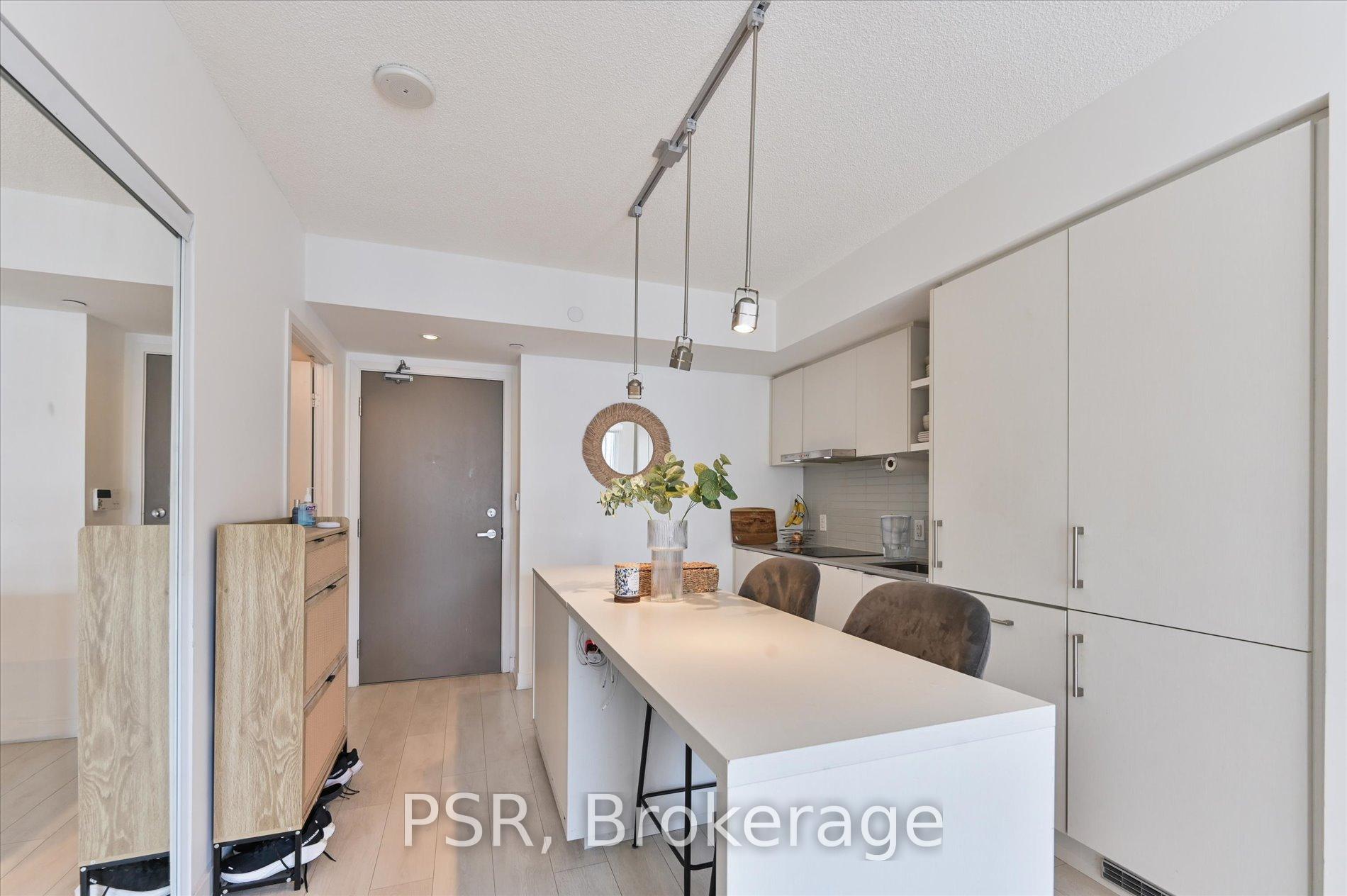 Photo 13 of Unit 2409, 88 Harbour Street, Toronto, Waterfront Communities — HOMEH