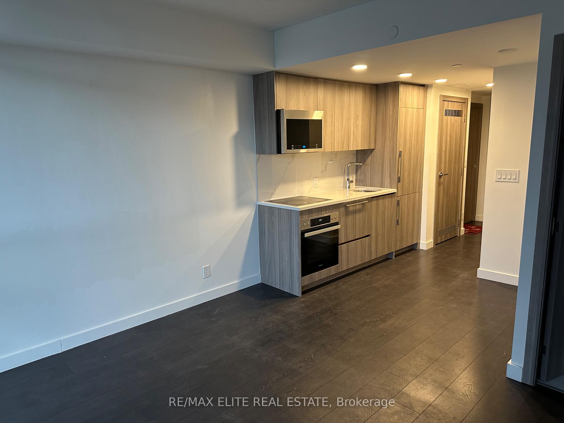 Photo 3 of Unit 3303, 38 Widmer Street, Toronto, Waterfront Communities — HOMEH