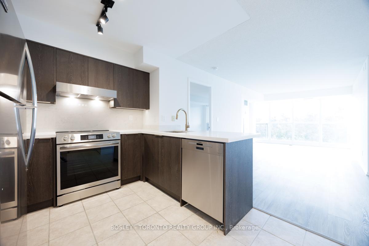 Photo 3 of Unit 610, 219 Fort York Boulevard, Toronto, Niagara — HOMEH