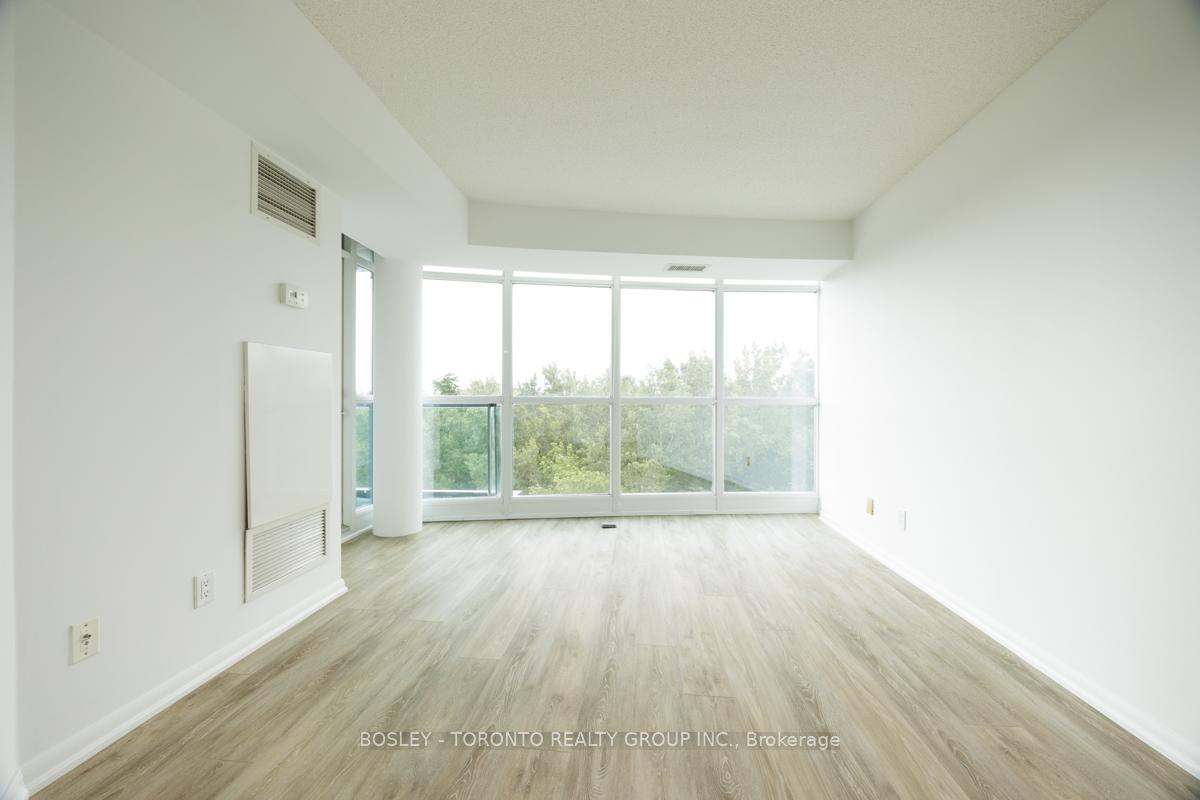 Photo 9 of Unit 610, 219 Fort York Boulevard, Toronto, Niagara — HOMEH