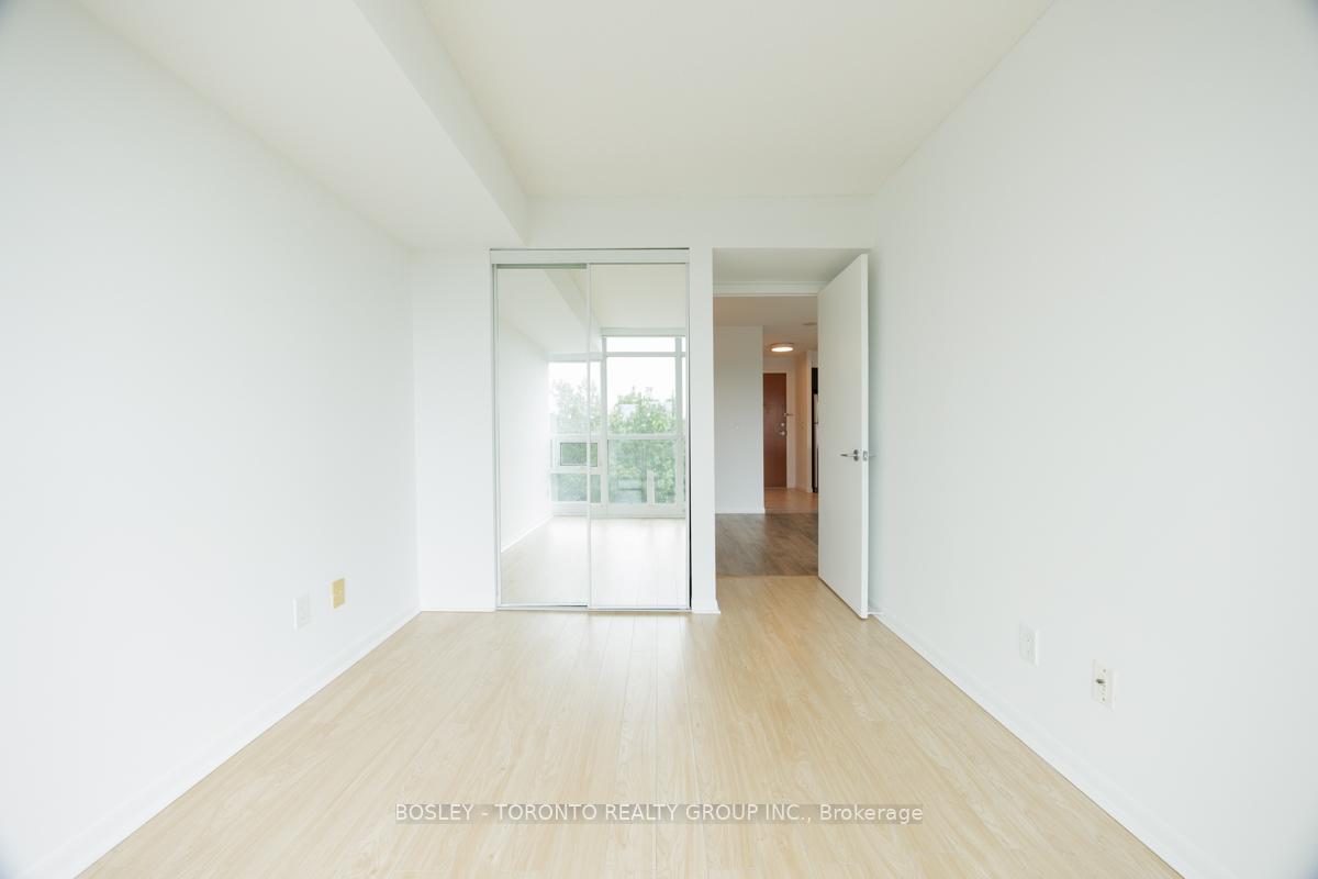 Photo 10 of Unit 610, 219 Fort York Boulevard, Toronto, Niagara — HOMEH