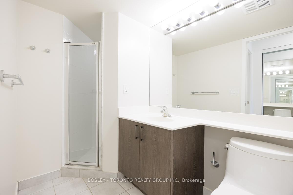 Photo 23 of Unit 610, 219 Fort York Boulevard, Toronto, Niagara — HOMEH