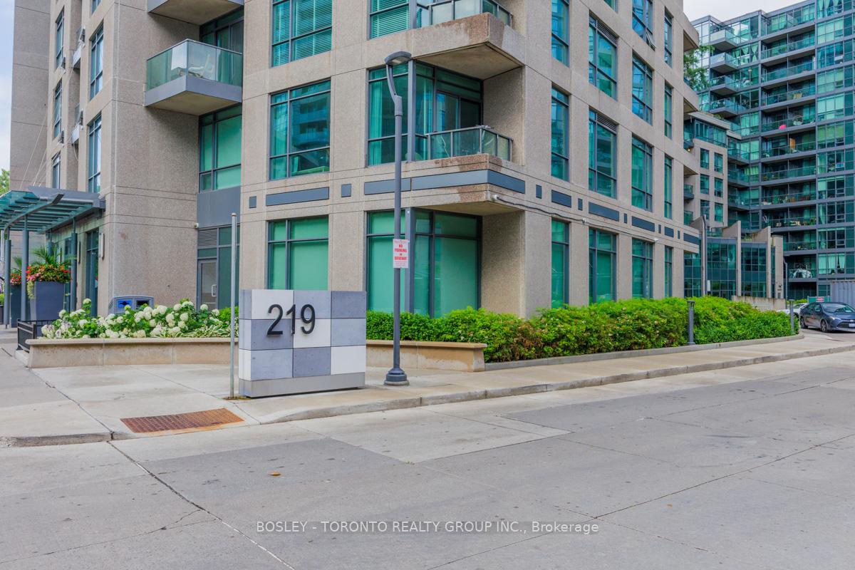 Photo 35 of Unit 610, 219 Fort York Boulevard, Toronto, Niagara — HOMEH