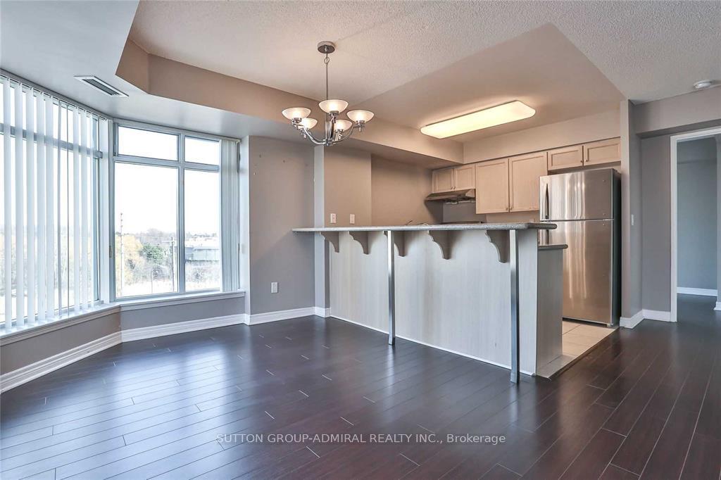 Photo 16 of Unit 708, 135 Pond Drive, Markham, Commerce Valley — HOMEH