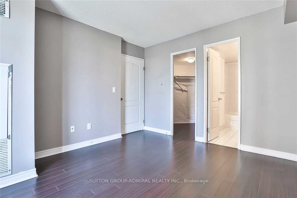 Photo 13 of Unit 708, 135 Pond Drive, Markham, Commerce Valley — HOMEH