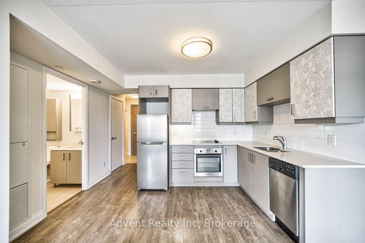 Photo 13 of Unit 725, 18 Uptown Drive, Markham, Unionville — HOMEH