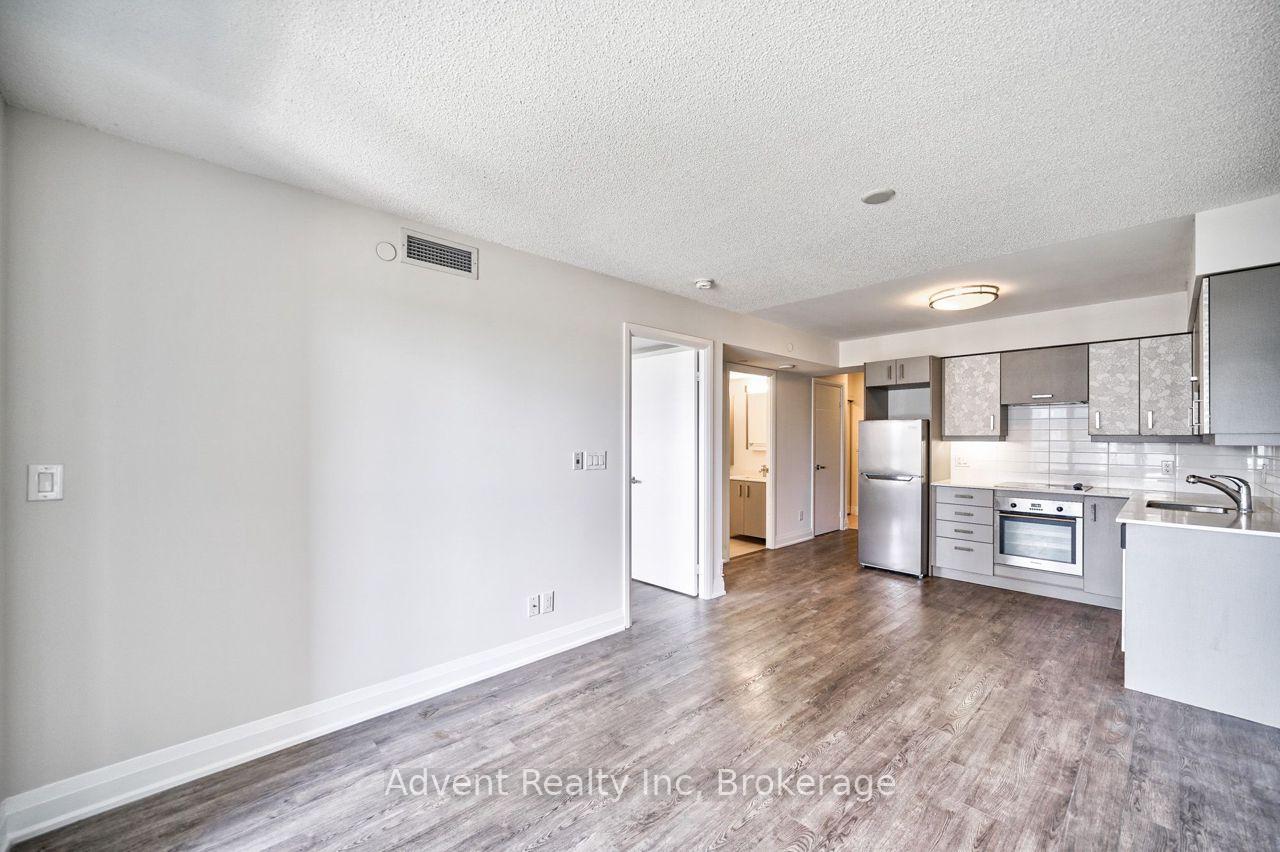 Photo 14 of Unit 725, 18 Uptown Drive, Markham, Unionville — HOMEH