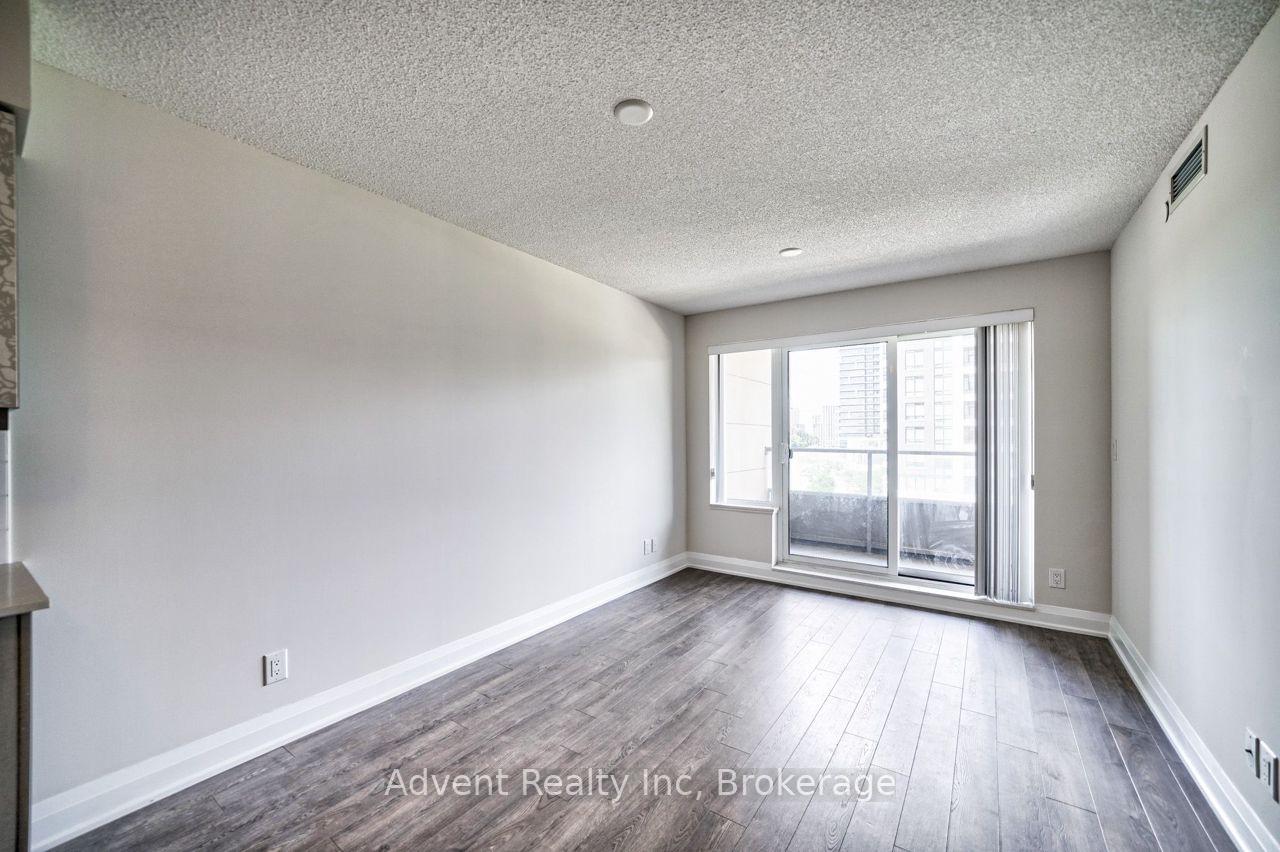Photo 21 of Unit 725, 18 Uptown Drive, Markham, Unionville — HOMEH