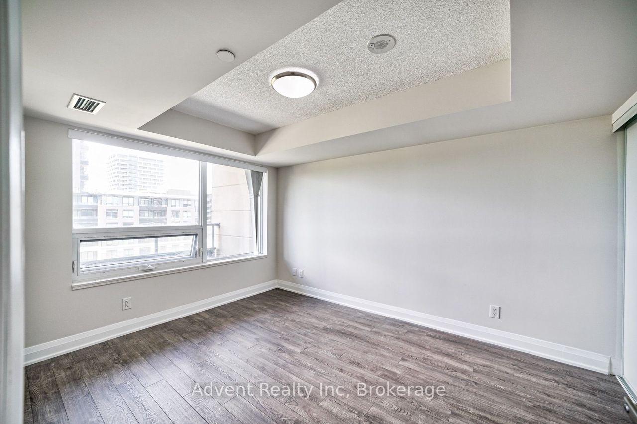 Photo 9 of Unit 725, 18 Uptown Drive, Markham, Unionville — HOMEH
