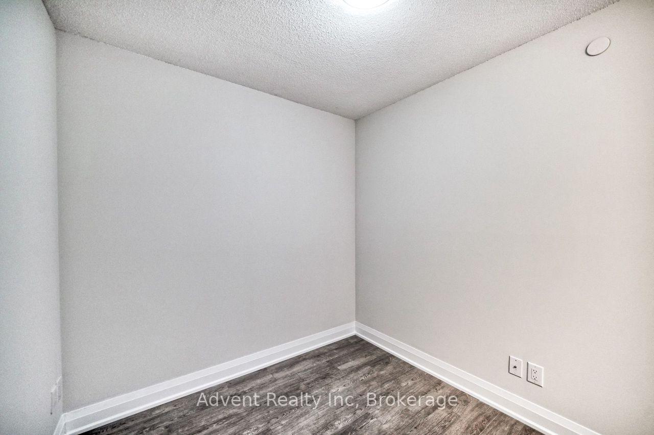 Photo 15 of Unit 725, 18 Uptown Drive, Markham, Unionville — HOMEH