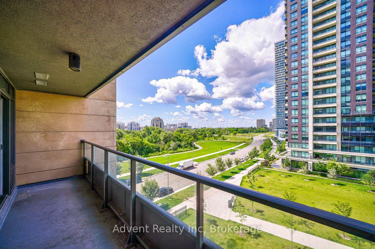 Photo 18 of Unit 725, 18 Uptown Drive, Markham, Unionville — HOMEH